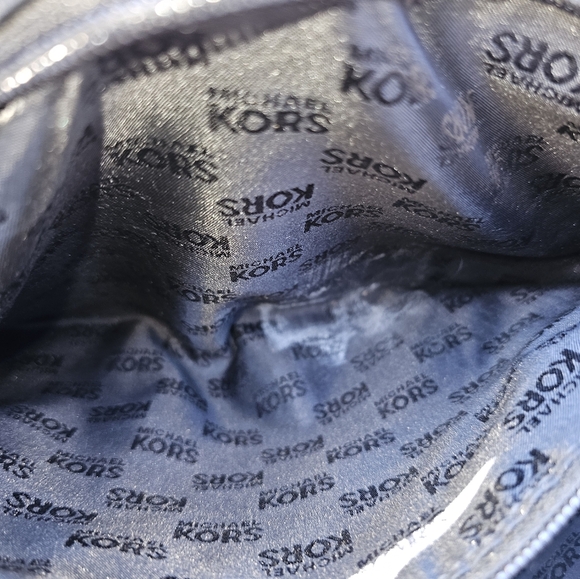 Michael Kors Black and Tan Large Leather Tote with Gold Accents - Picture 13 of 15